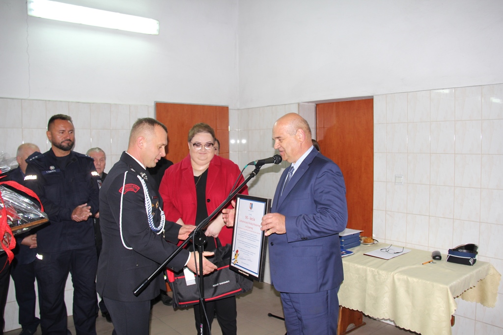 Nowy wóz strażacki z okazji 95-lecia działalności OSP Czarna