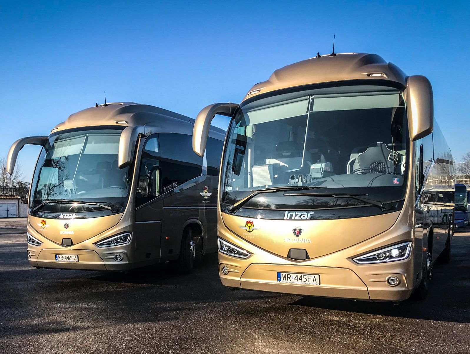 zajawka1 autobusy, parking, iveco