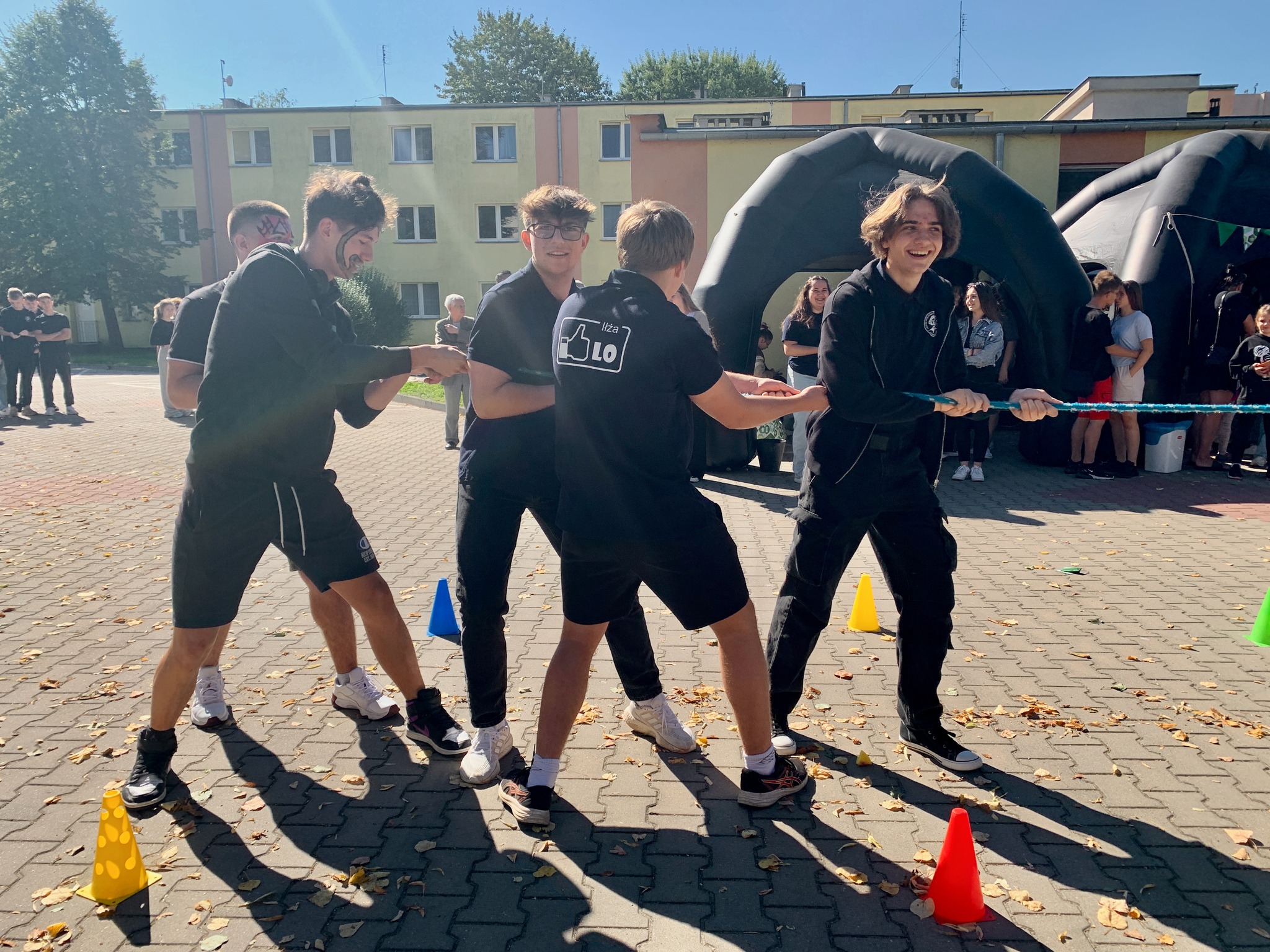 376248859_924831632495438_6827772457509670687_n