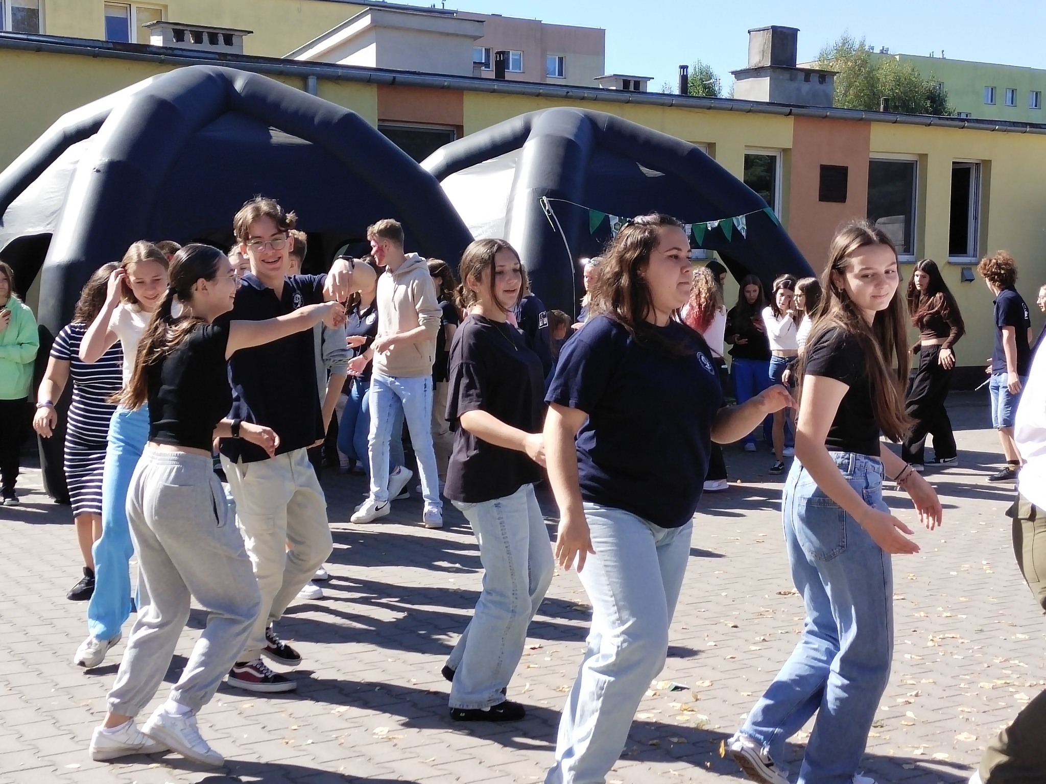 376296727_924825615829373_1172434829606183807_n