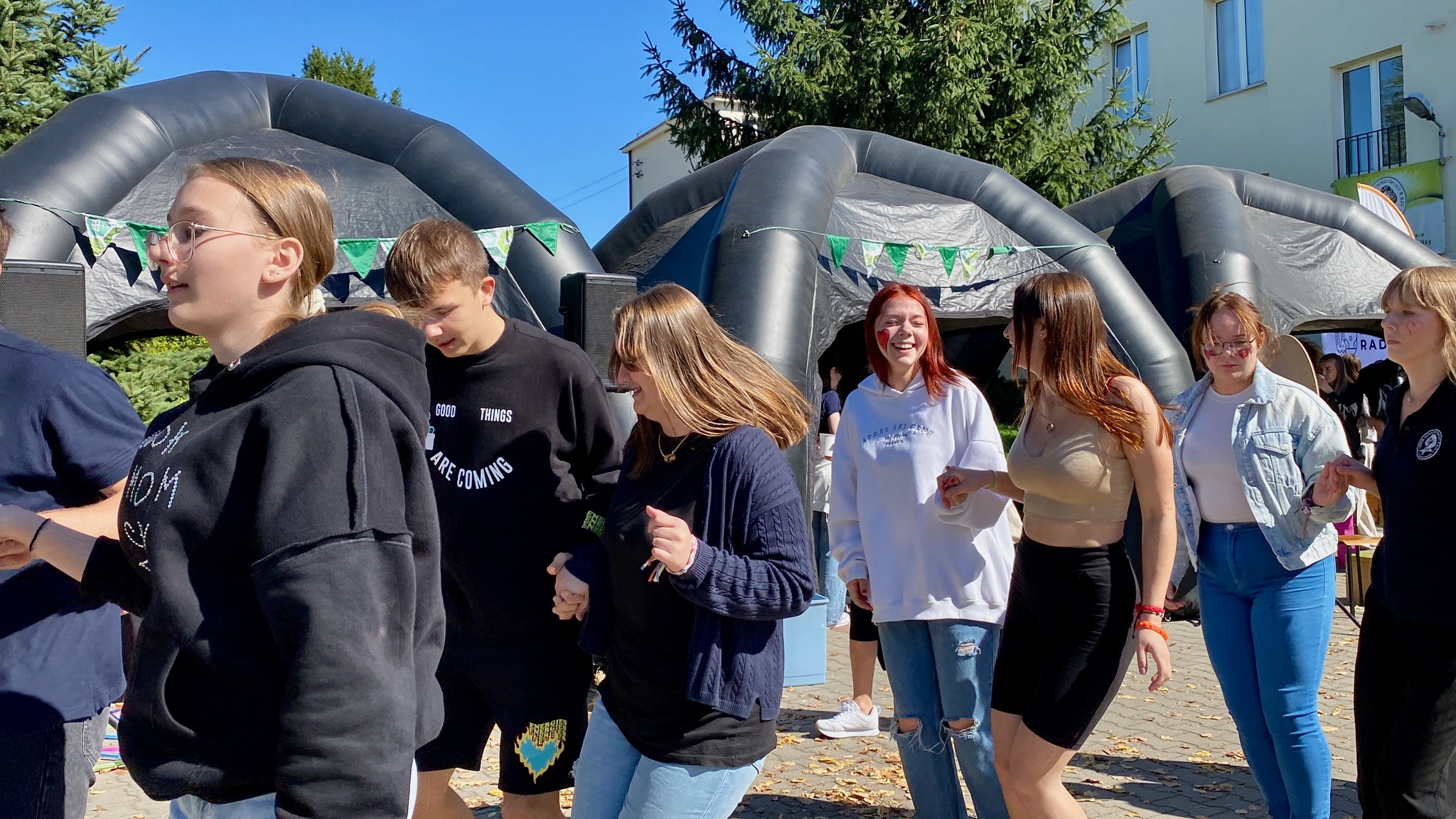 376757960_924827192495882_7328298220190073319_n