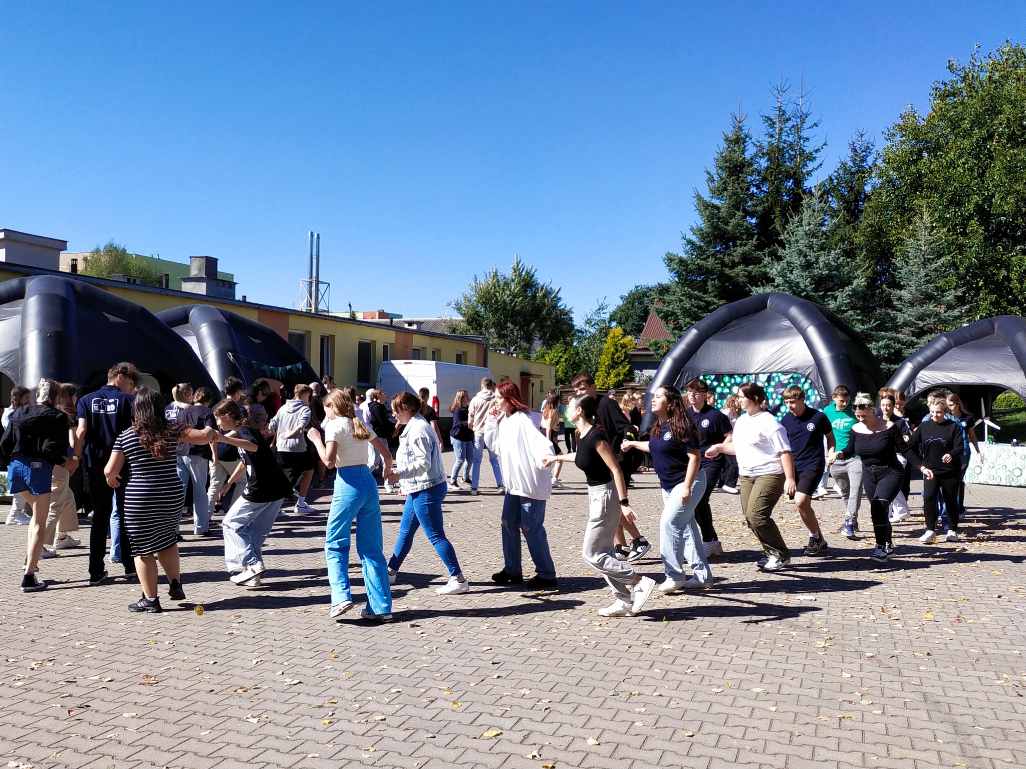 378121042_924825512496050_600321581326681383_n