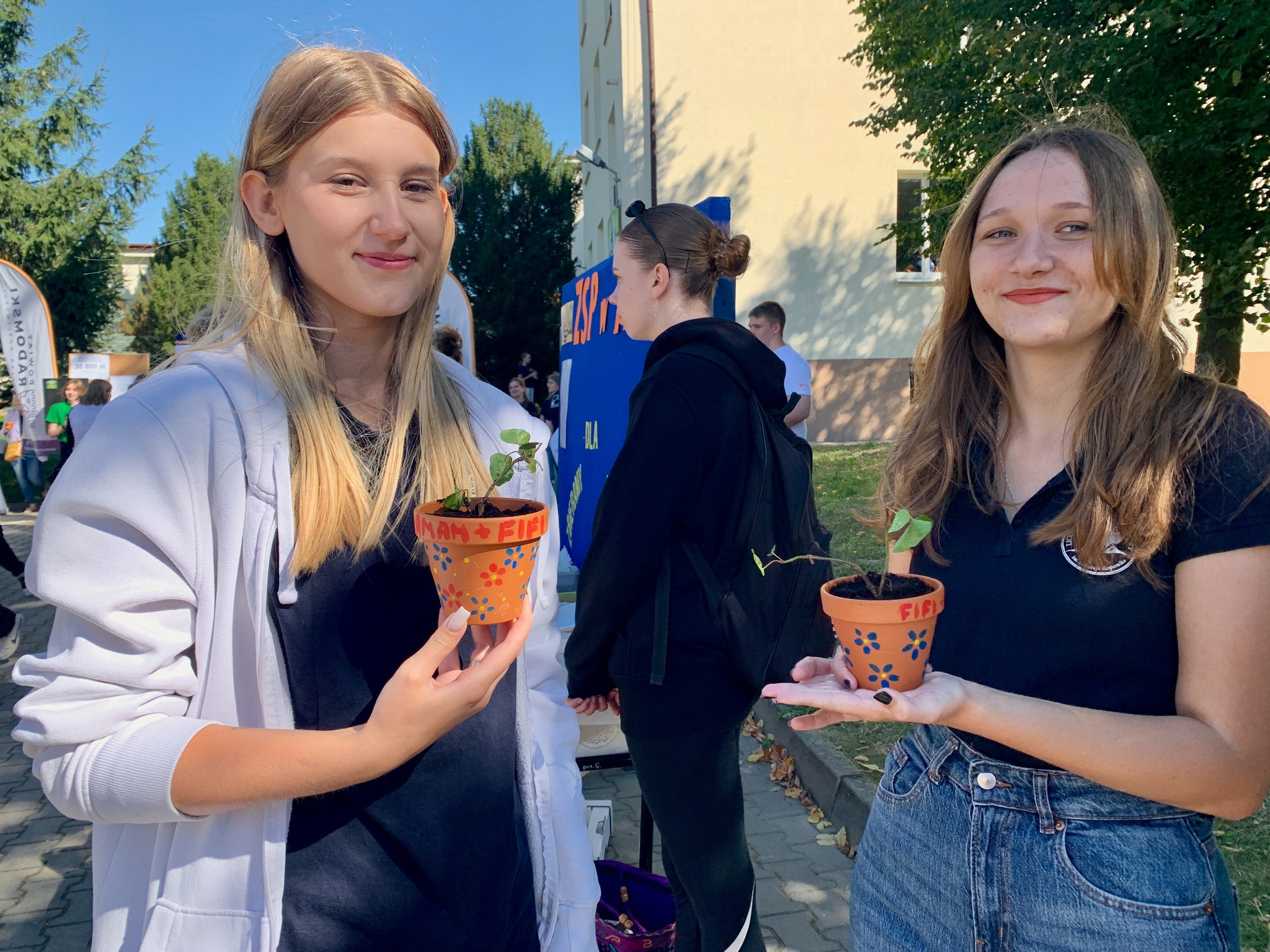 378124720_924831695828765_1100068683500078124_n