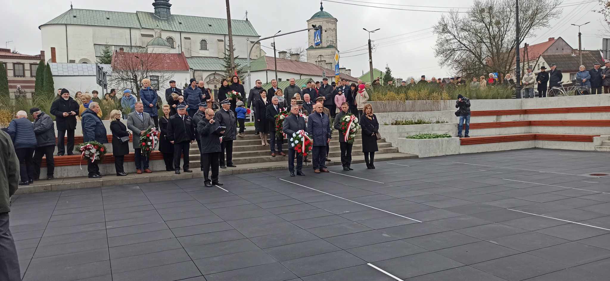 385443939_280868724937734_4940444336893664701_n