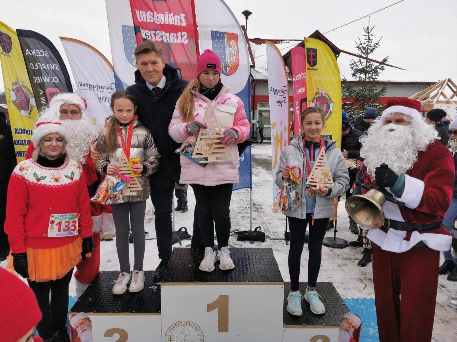 408949708_340758618581665_5994894553220575806_n