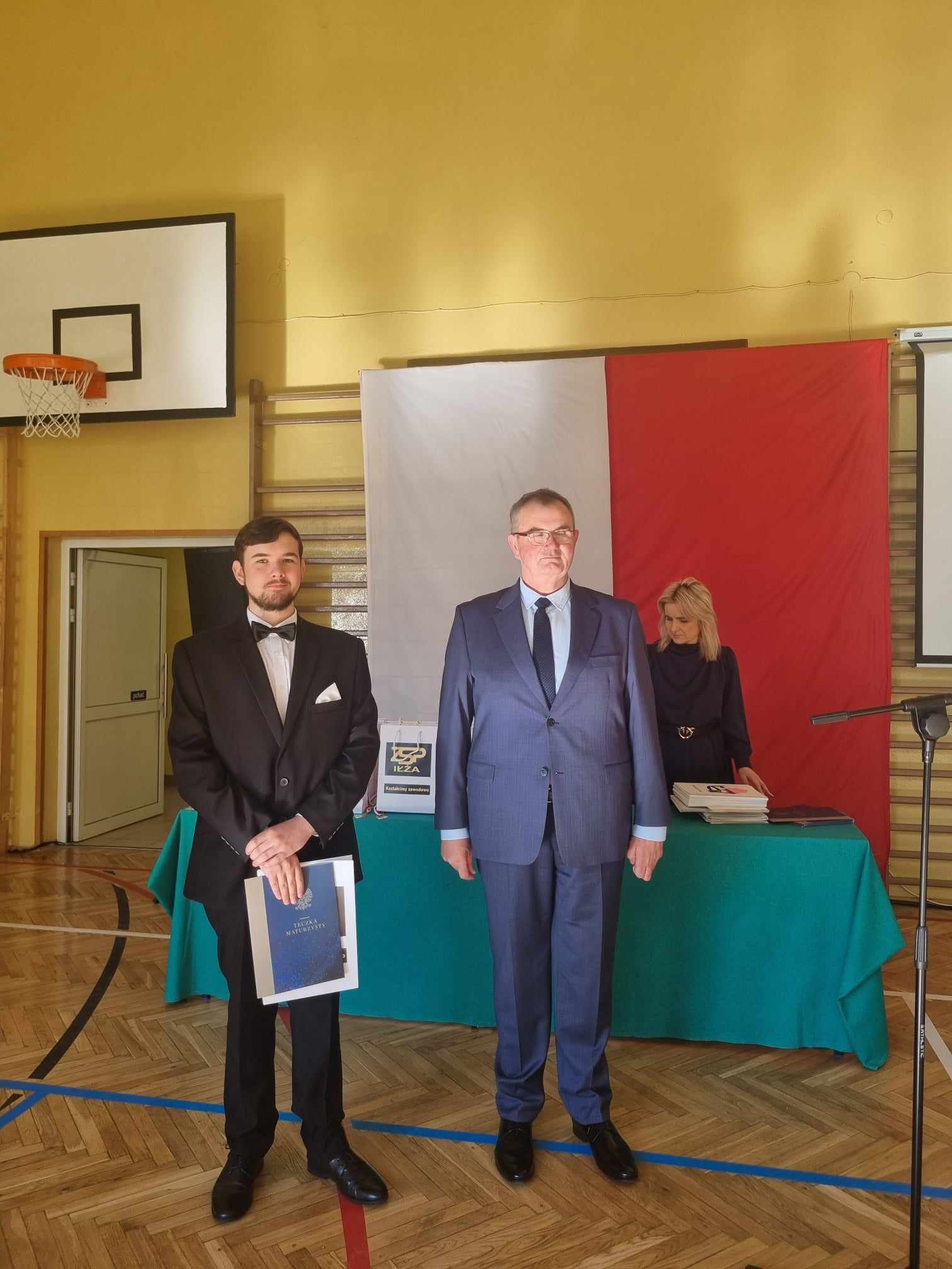 Messenger_creation_4262f633-0104-4b1e-a8b7-b3fc746362a6